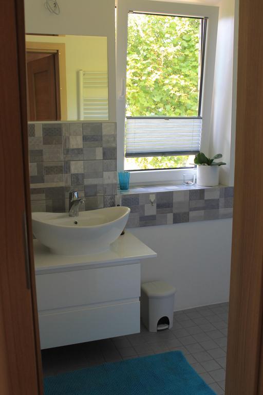 Tytuvenai Apartamentai Tarp Triju Ezeru מראה חיצוני תמונה